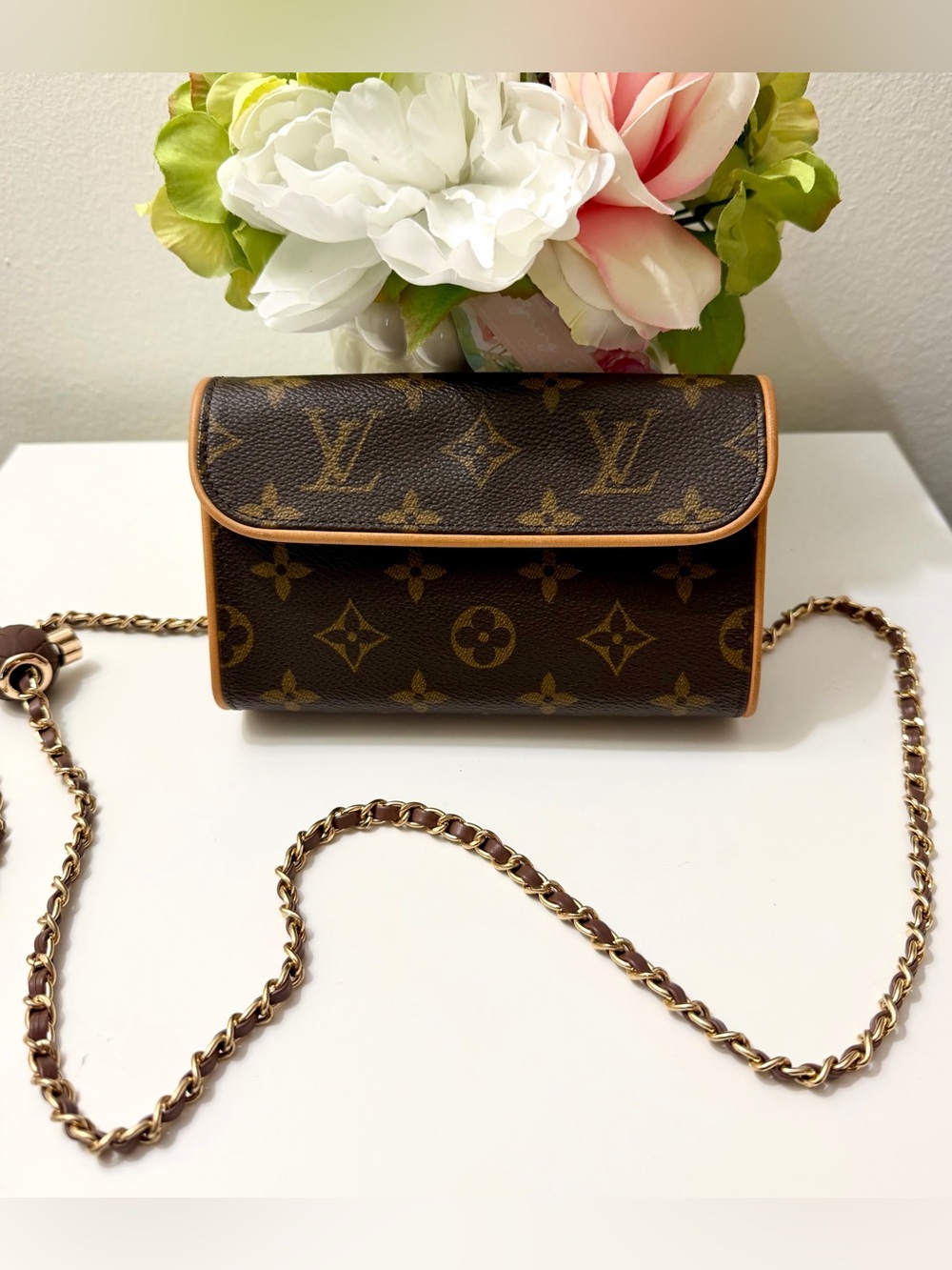 Authentic LOUIS VUITTON Monogram Florentine Fanny pack/ belt bag